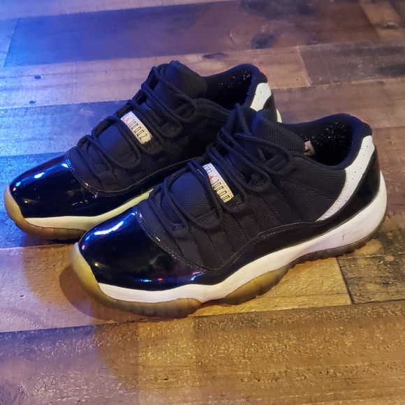 Jordan Other - Air Jordan Retro Low Top Sneaker